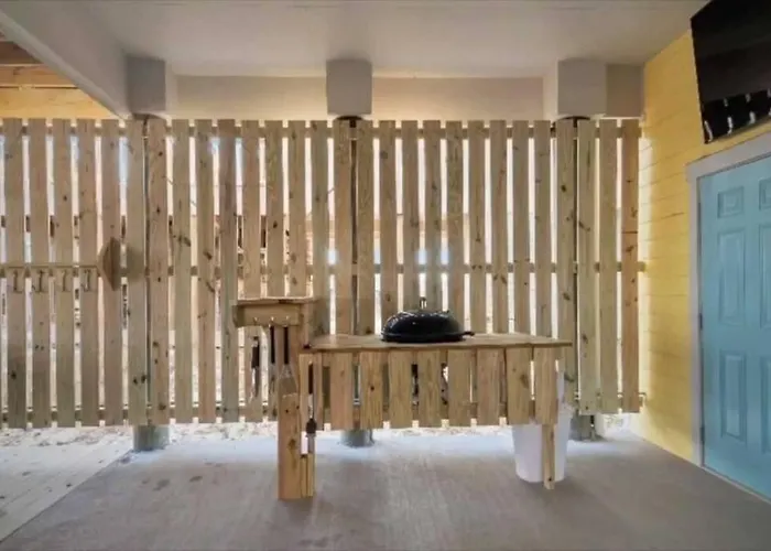 Beachfront~8bedrooms~lemonshello *
